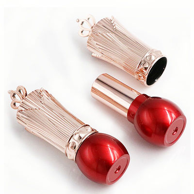 Tubo di imballaggio di rossetto in plastica per la decorazione della corona 28 mm*90 mm Campione gratuito