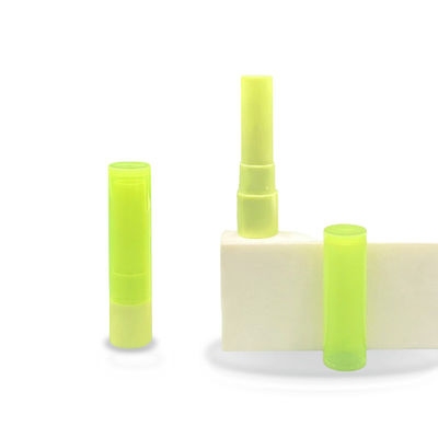 Tubo di balsamo labiale in plastica verde personalizzabile 19*80mm